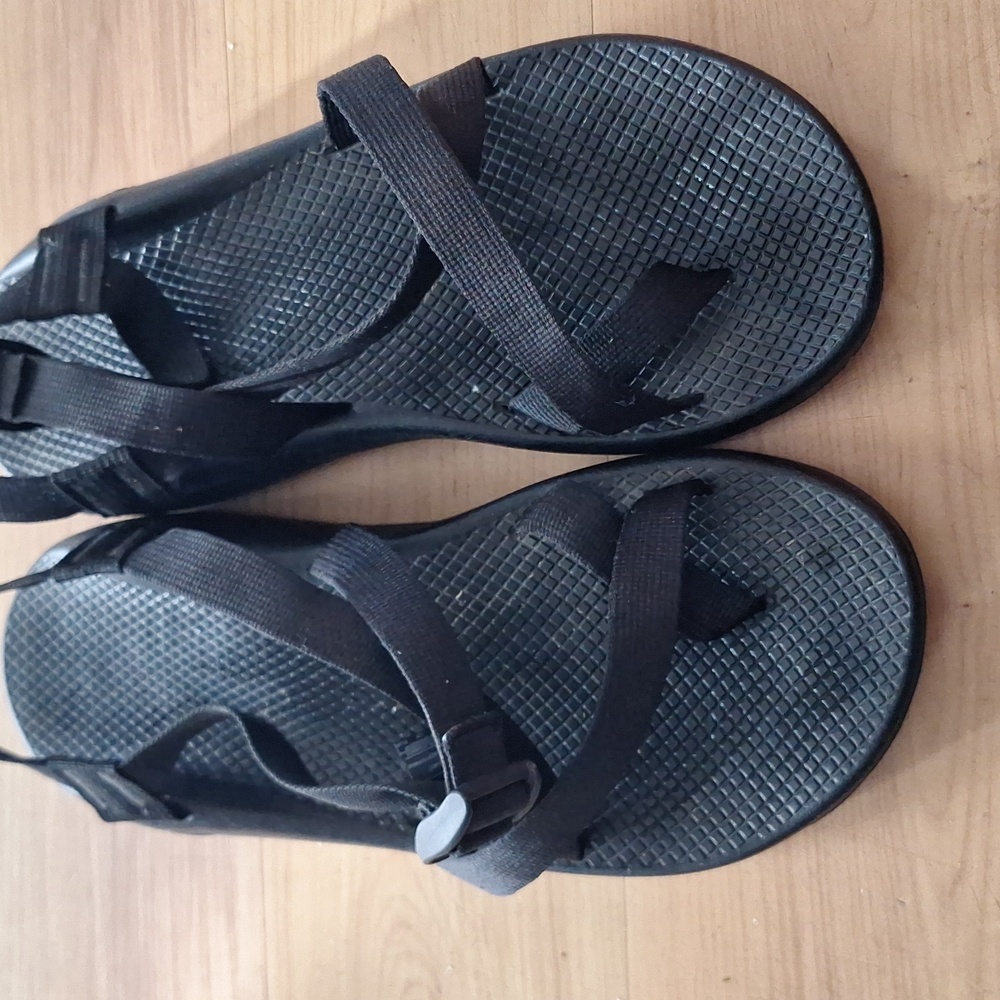 Chaco Z Cloud 2 Sandals Mens Size 11 Black Adjustable Strap Sport Hiking Shoes - Picture 2 of 5